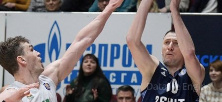 UNICS va Zenit